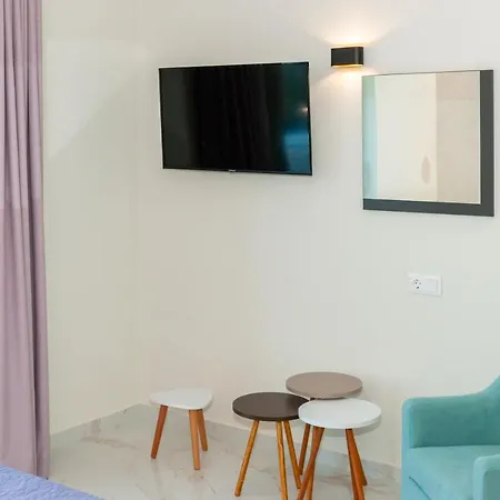 Mylos Mountain Villas- Giorgio Áyios Nikítas