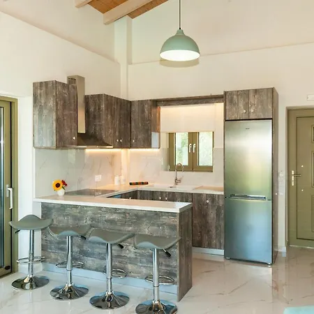 Mylos Mountain Villas- Giorgio * Άγιος Νικήτας